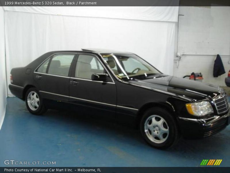 Black / Parchment 1999 Mercedes-Benz S 320 Sedan