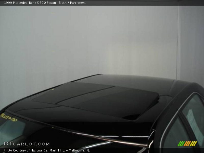 Black / Parchment 1999 Mercedes-Benz S 320 Sedan