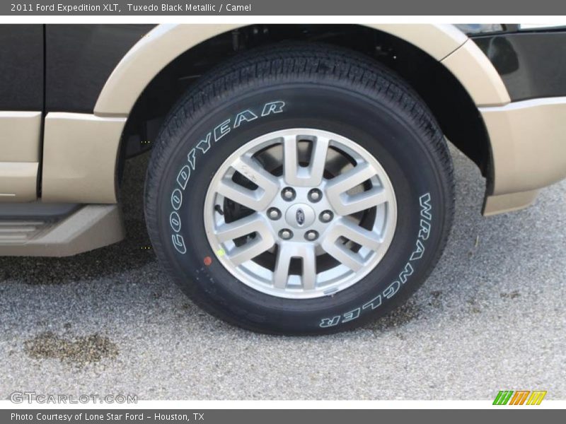 Tuxedo Black Metallic / Camel 2011 Ford Expedition XLT