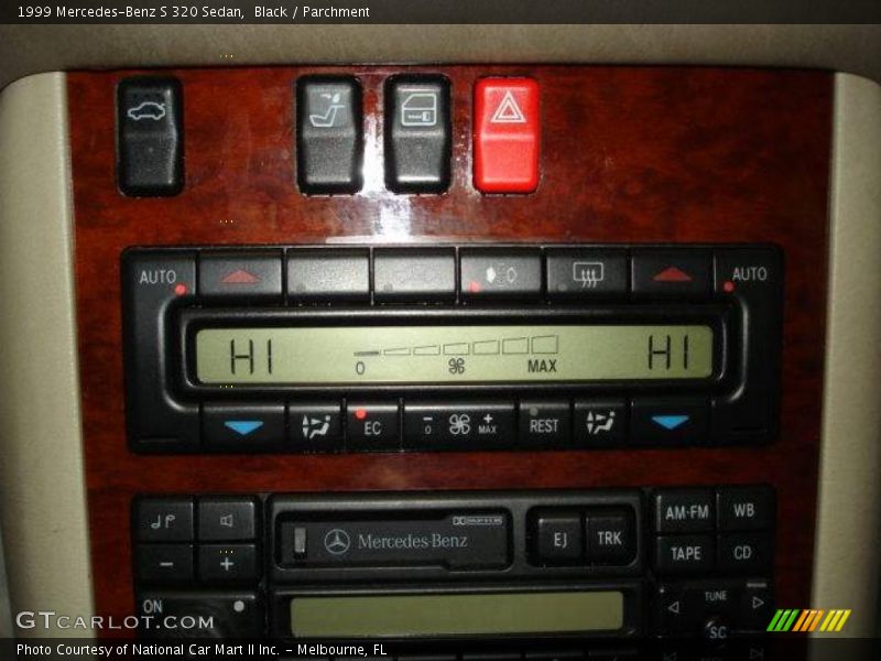 Black / Parchment 1999 Mercedes-Benz S 320 Sedan