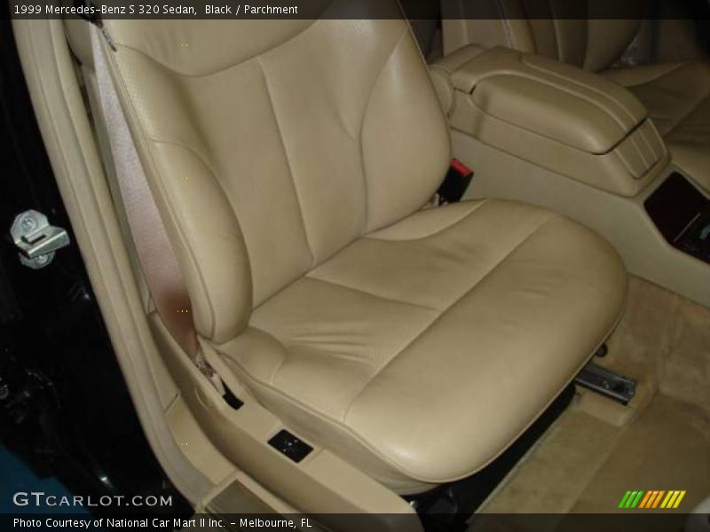 Black / Parchment 1999 Mercedes-Benz S 320 Sedan