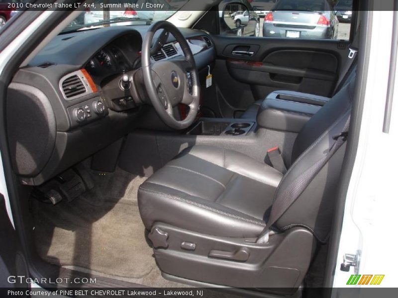 Summit White / Ebony 2010 Chevrolet Tahoe LT 4x4