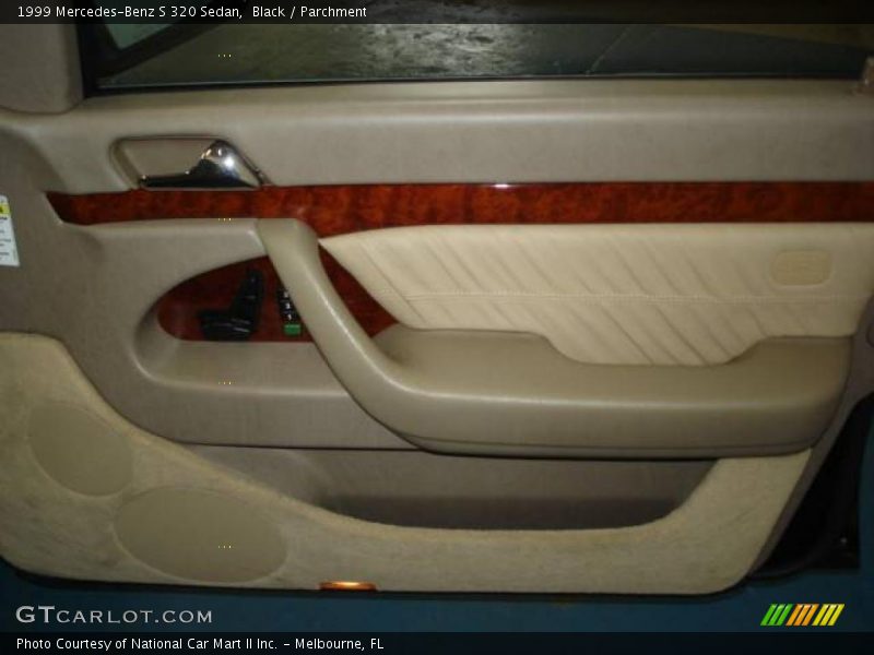 Black / Parchment 1999 Mercedes-Benz S 320 Sedan