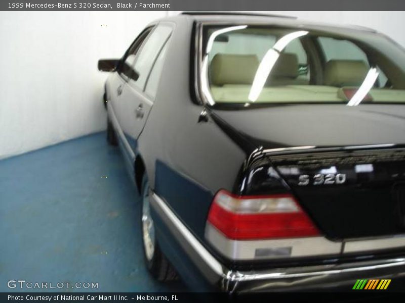 Black / Parchment 1999 Mercedes-Benz S 320 Sedan