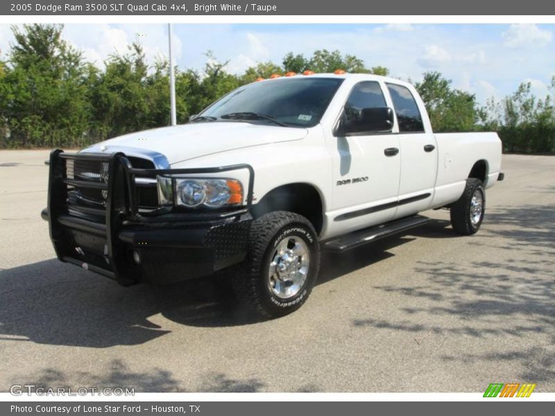 Bright White / Taupe 2005 Dodge Ram 3500 SLT Quad Cab 4x4