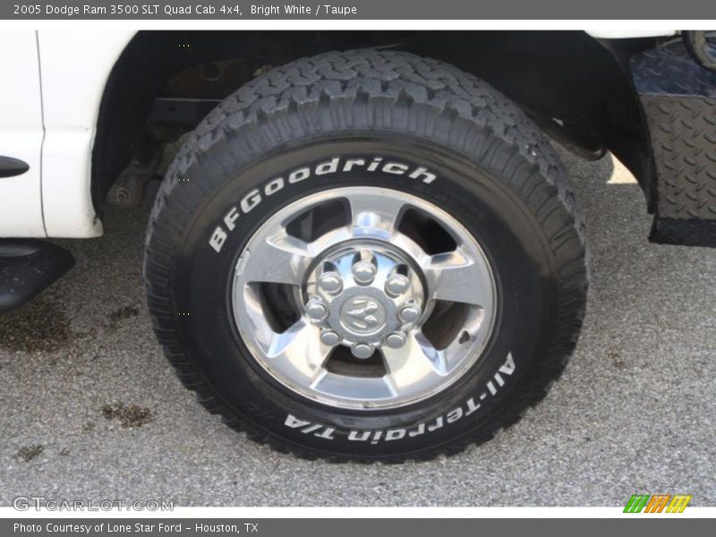 Bright White / Taupe 2005 Dodge Ram 3500 SLT Quad Cab 4x4