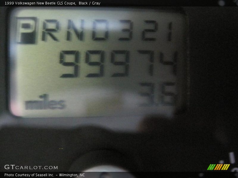 Black / Gray 1999 Volkswagen New Beetle GLS Coupe