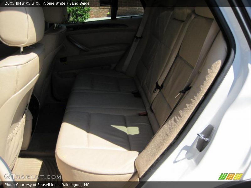 Alpine White / Sand Beige 2005 BMW X5 3.0i