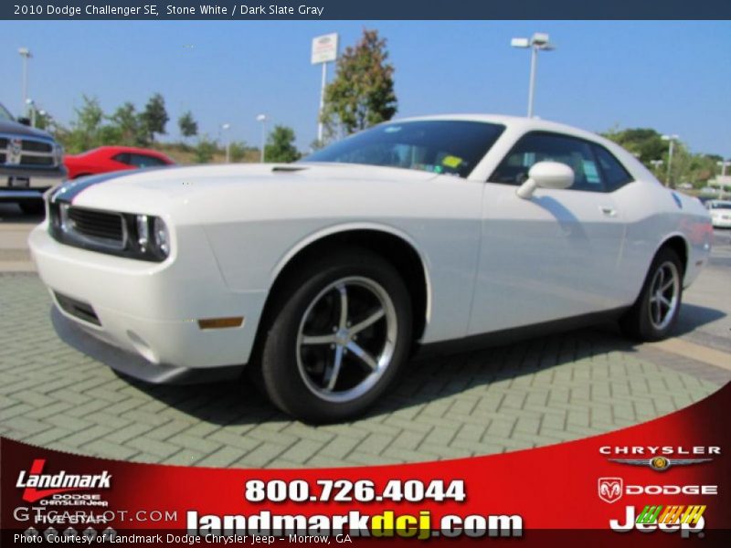 Stone White / Dark Slate Gray 2010 Dodge Challenger SE