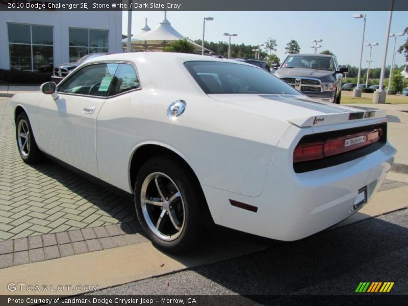 Stone White / Dark Slate Gray 2010 Dodge Challenger SE