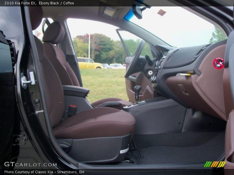 Ebony Black / Coffee 2010 Kia Forte EX