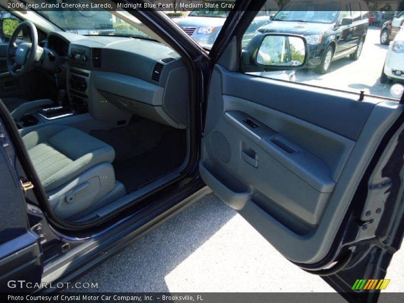 Midnight Blue Pearl / Medium Slate Gray 2006 Jeep Grand Cherokee Laredo