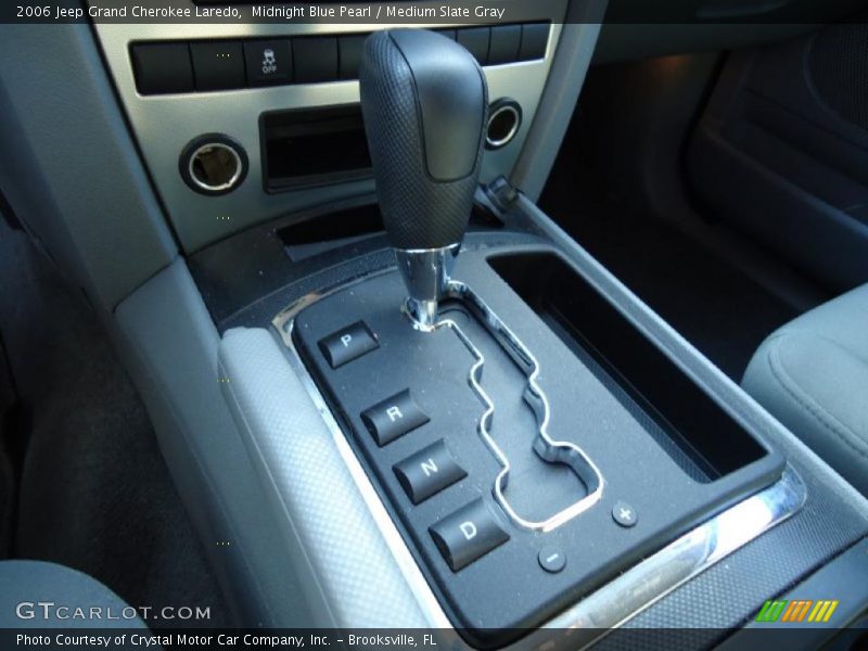 Midnight Blue Pearl / Medium Slate Gray 2006 Jeep Grand Cherokee Laredo