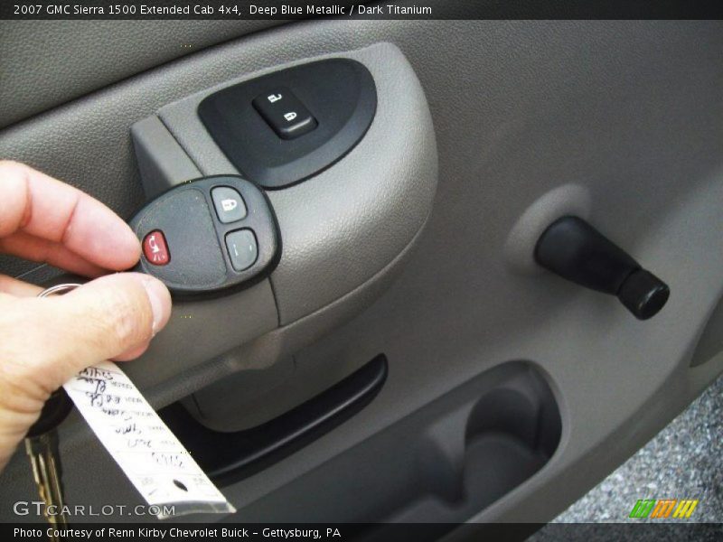 Deep Blue Metallic / Dark Titanium 2007 GMC Sierra 1500 Extended Cab 4x4