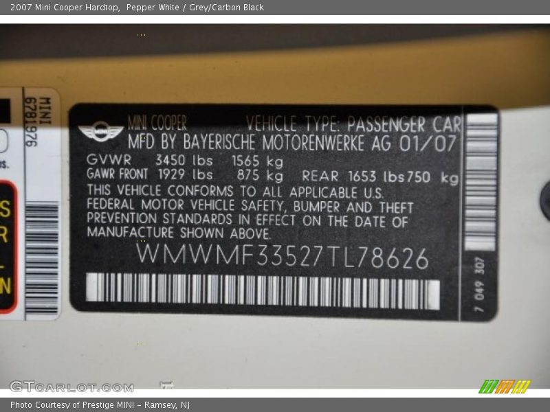 Pepper White / Grey/Carbon Black 2007 Mini Cooper Hardtop
