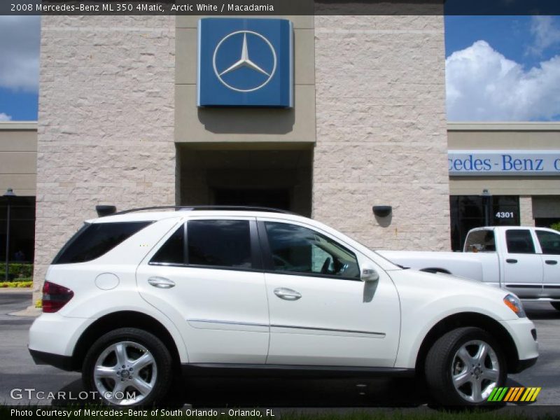 Arctic White / Macadamia 2008 Mercedes-Benz ML 350 4Matic