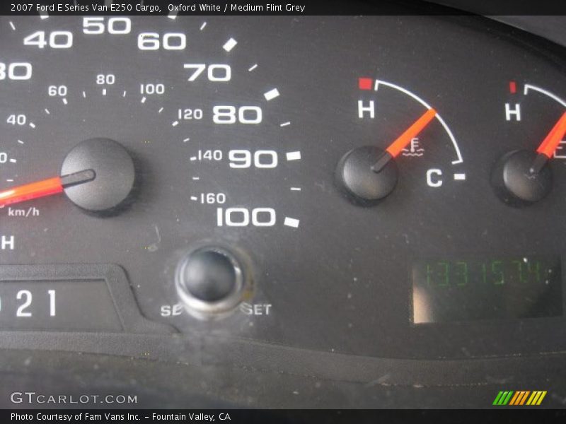 Oxford White / Medium Flint Grey 2007 Ford E Series Van E250 Cargo