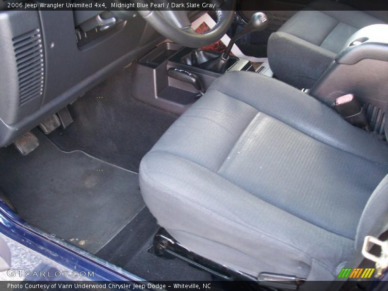 Midnight Blue Pearl / Dark Slate Gray 2006 Jeep Wrangler Unlimited 4x4