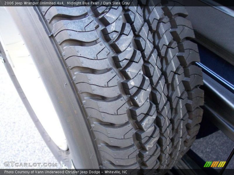 Midnight Blue Pearl / Dark Slate Gray 2006 Jeep Wrangler Unlimited 4x4