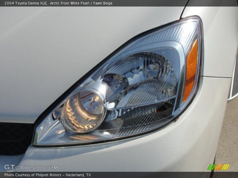 Arctic Frost White Pearl / Fawn Beige 2004 Toyota Sienna XLE