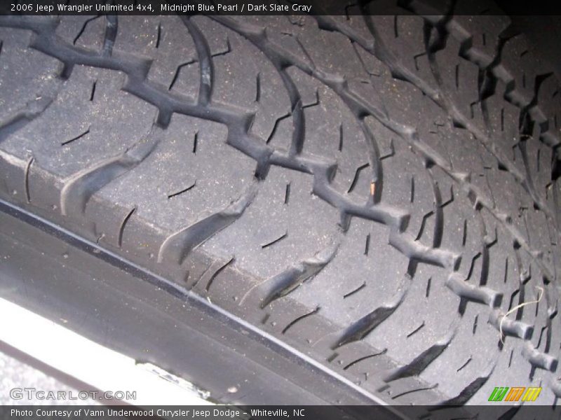 Midnight Blue Pearl / Dark Slate Gray 2006 Jeep Wrangler Unlimited 4x4