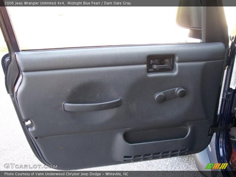 Midnight Blue Pearl / Dark Slate Gray 2006 Jeep Wrangler Unlimited 4x4