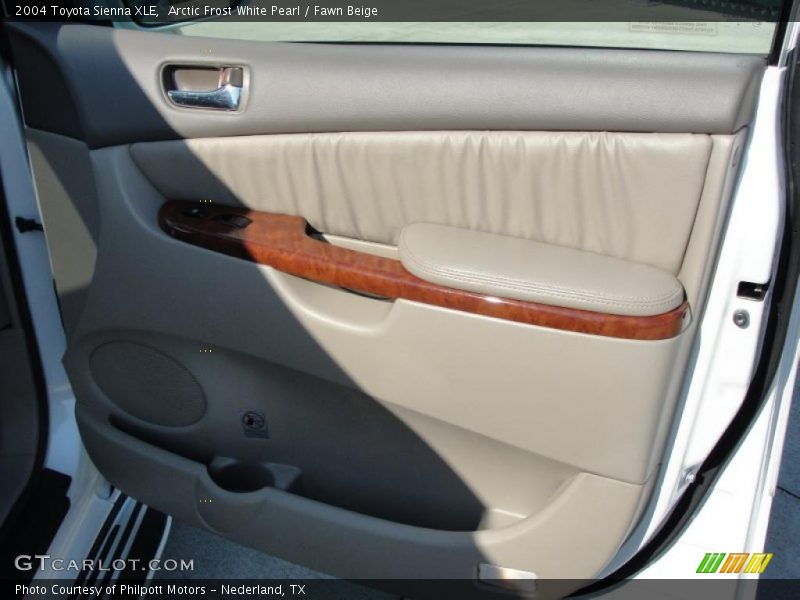 Arctic Frost White Pearl / Fawn Beige 2004 Toyota Sienna XLE