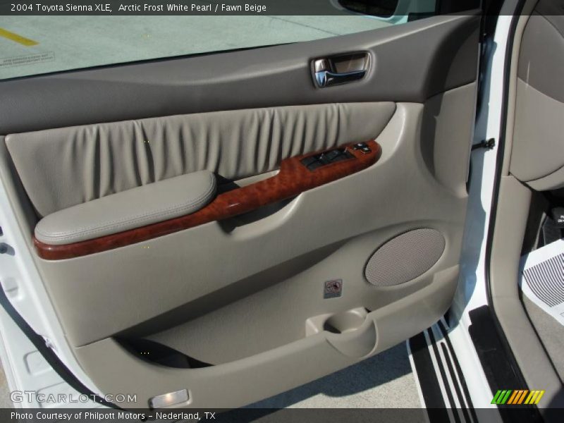 Arctic Frost White Pearl / Fawn Beige 2004 Toyota Sienna XLE
