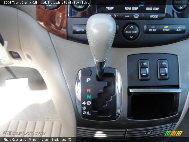 Arctic Frost White Pearl / Fawn Beige 2004 Toyota Sienna XLE