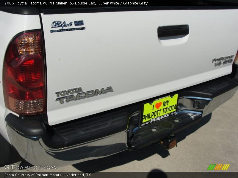 Super White / Graphite Gray 2006 Toyota Tacoma V6 PreRunner TSS Double Cab