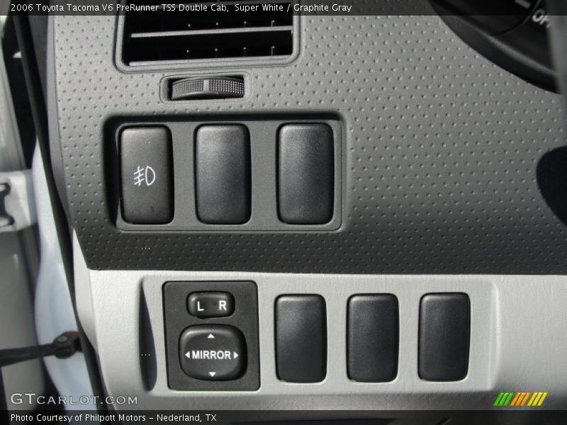 Super White / Graphite Gray 2006 Toyota Tacoma V6 PreRunner TSS Double Cab
