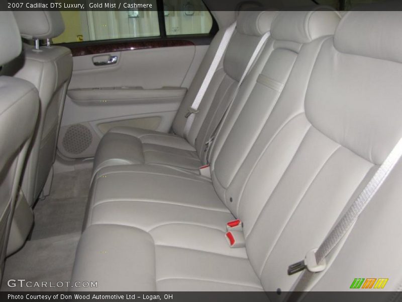 Gold Mist / Cashmere 2007 Cadillac DTS Luxury
