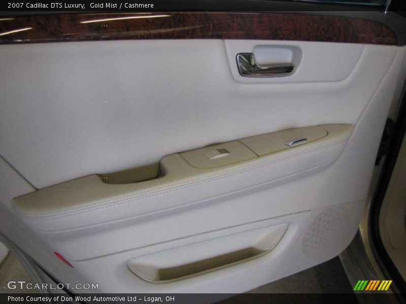 Gold Mist / Cashmere 2007 Cadillac DTS Luxury