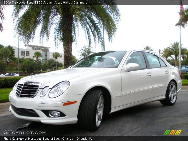 Arctic White / Cashmere 2009 Mercedes-Benz E 350 Sedan