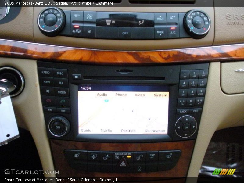 Arctic White / Cashmere 2009 Mercedes-Benz E 350 Sedan