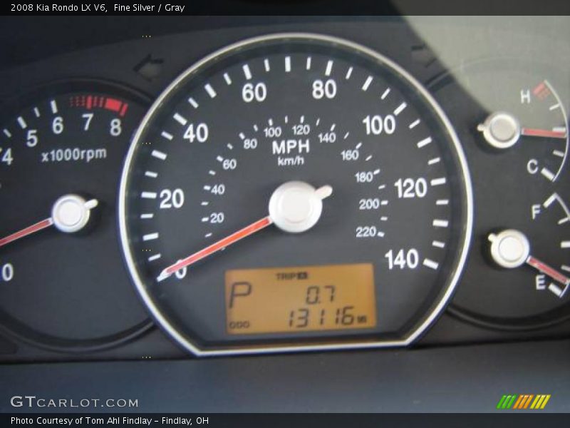 Fine Silver / Gray 2008 Kia Rondo LX V6