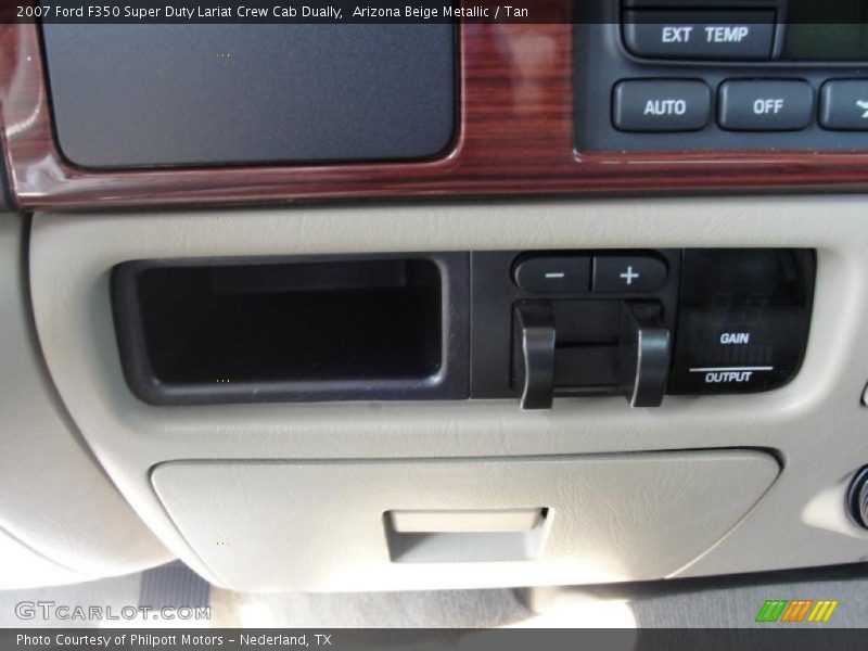 Arizona Beige Metallic / Tan 2007 Ford F350 Super Duty Lariat Crew Cab Dually
