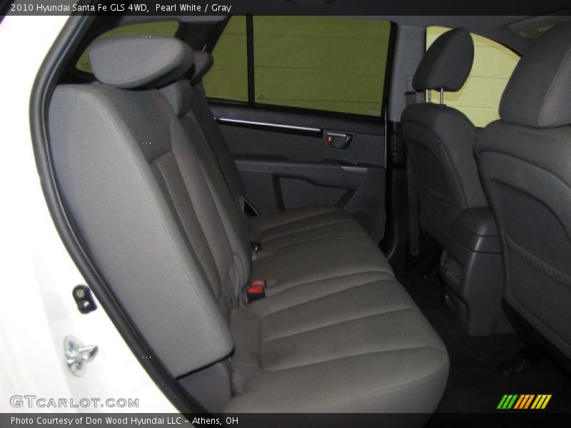 Pearl White / Gray 2010 Hyundai Santa Fe GLS 4WD