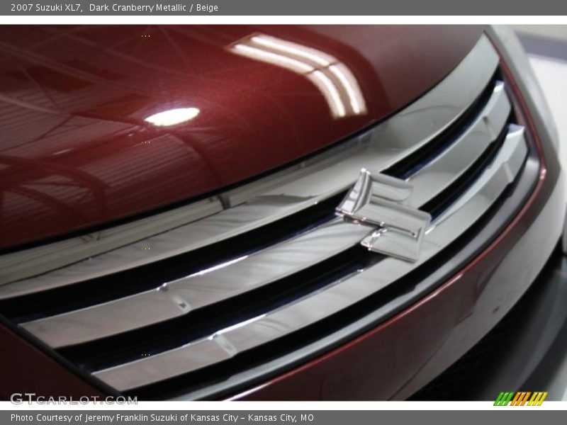 Dark Cranberry Metallic / Beige 2007 Suzuki XL7