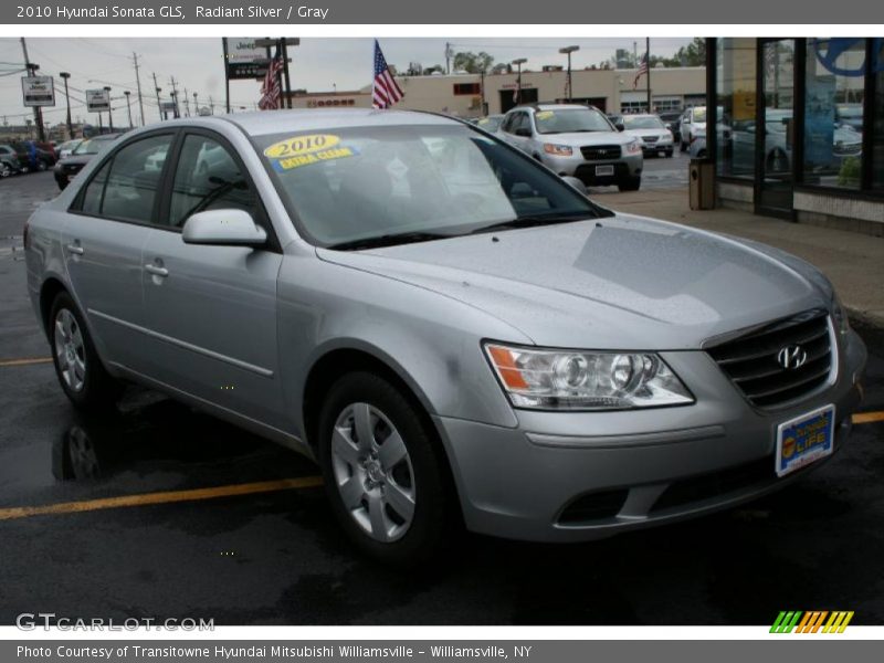 Radiant Silver / Gray 2010 Hyundai Sonata GLS