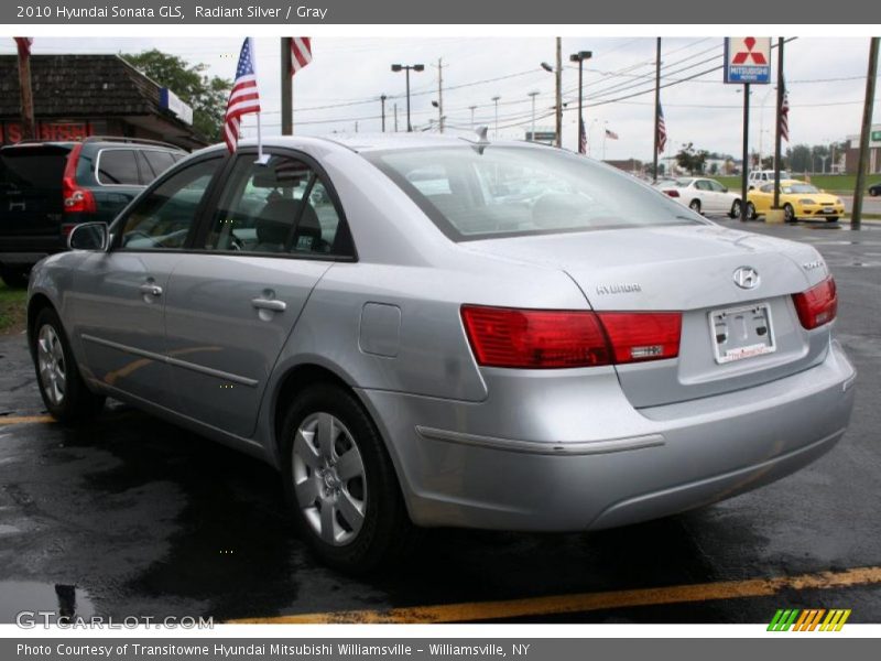 Radiant Silver / Gray 2010 Hyundai Sonata GLS