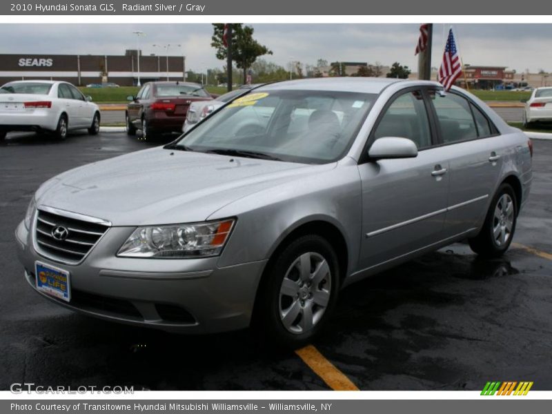 Radiant Silver / Gray 2010 Hyundai Sonata GLS