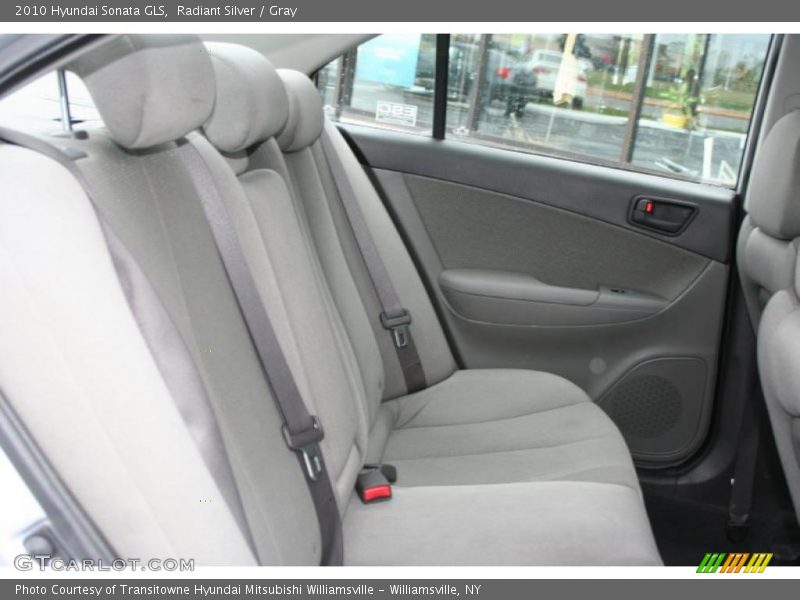 Radiant Silver / Gray 2010 Hyundai Sonata GLS