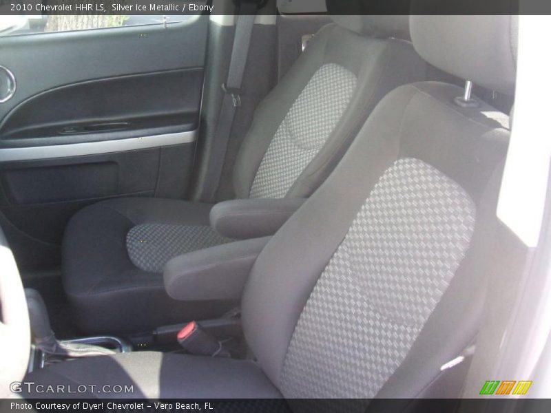 Silver Ice Metallic / Ebony 2010 Chevrolet HHR LS