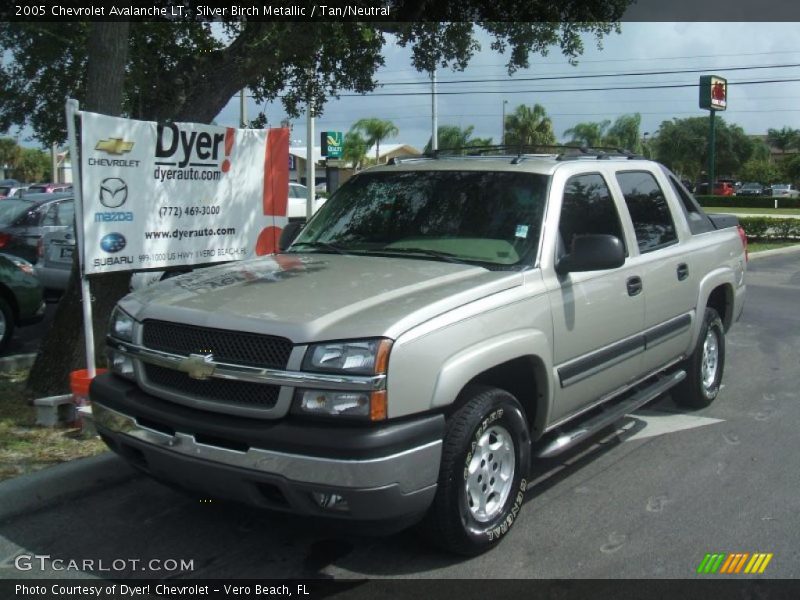 Silver Birch Metallic / Tan/Neutral 2005 Chevrolet Avalanche LT