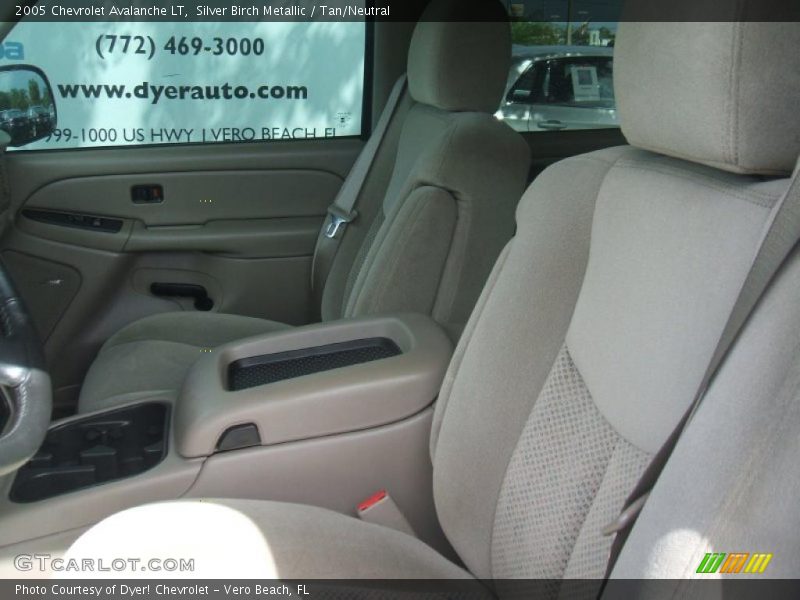 Silver Birch Metallic / Tan/Neutral 2005 Chevrolet Avalanche LT