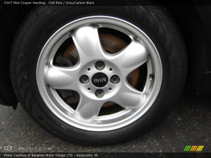 Chili Red / Grey/Carbon Black 2007 Mini Cooper Hardtop