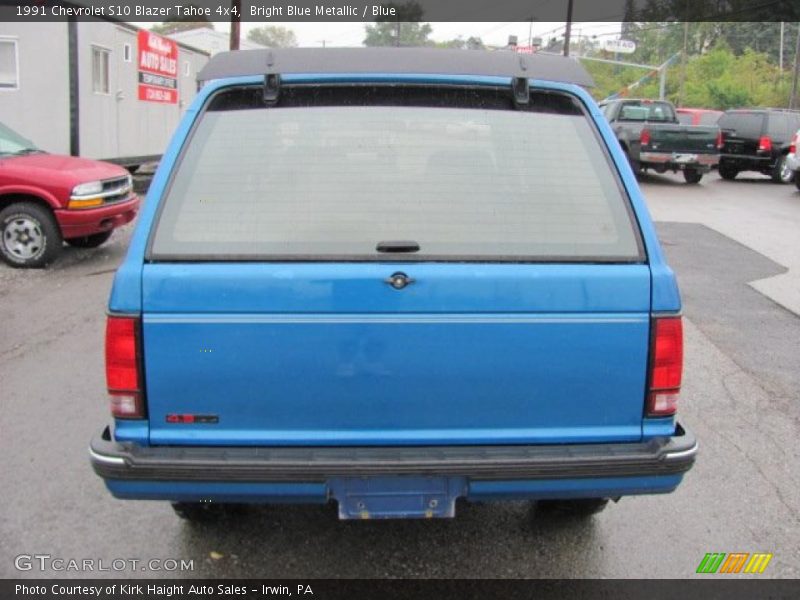 Bright Blue Metallic / Blue 1991 Chevrolet S10 Blazer Tahoe 4x4