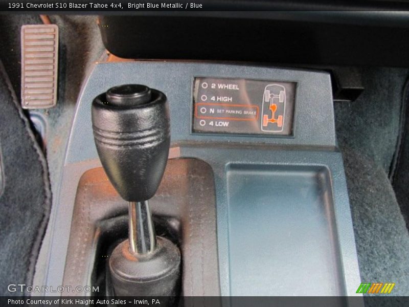 Bright Blue Metallic / Blue 1991 Chevrolet S10 Blazer Tahoe 4x4