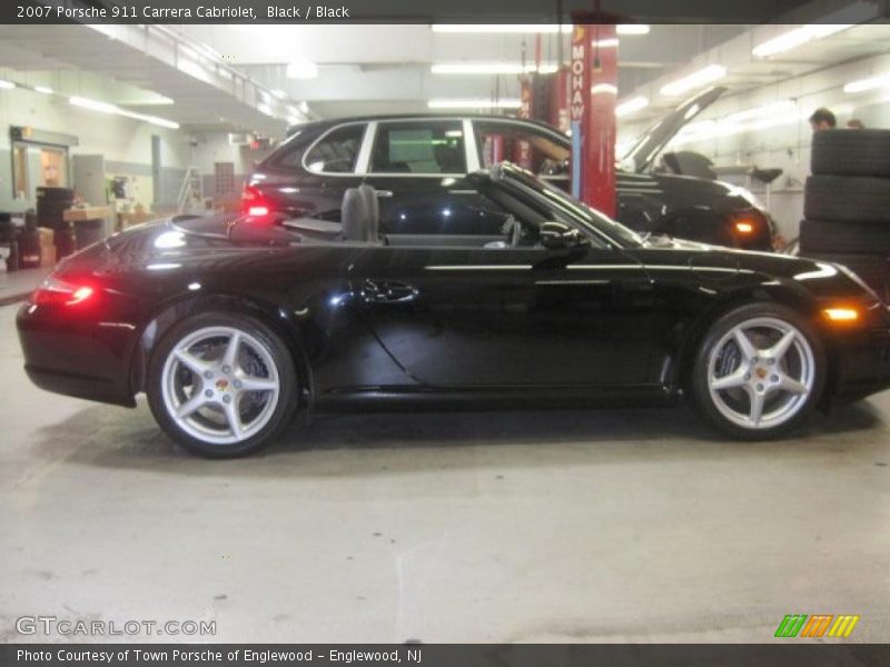 Black / Black 2007 Porsche 911 Carrera Cabriolet